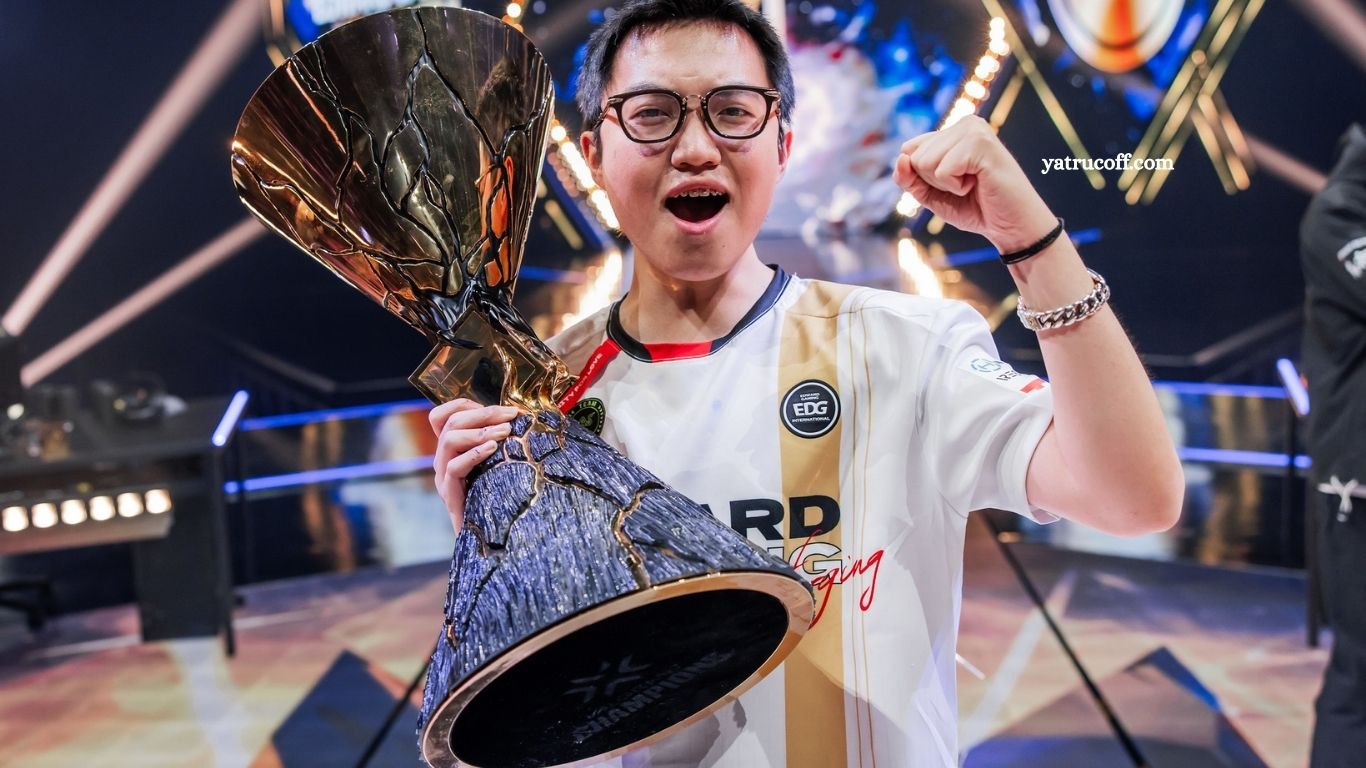 ZmjjKK Valorant Settings Guide: Sensitivity, Crosshair, Resolution & Skins ZmjjKK Valorant Settings Guide